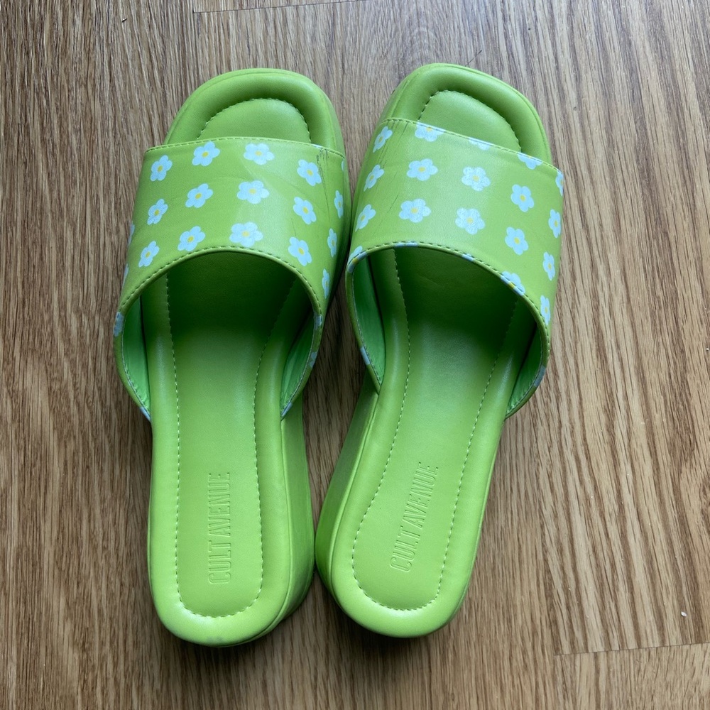 Green Floral Women's Sandals
